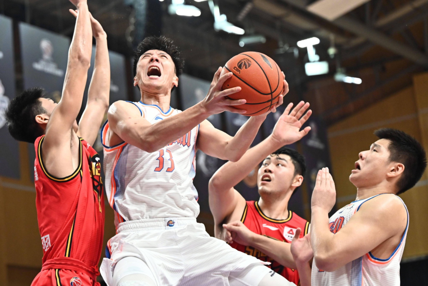 冲刺阶段CBA常规赛焦点战，上海久事主帅复盘，底气十足，阵容厚度经受考验的简单介绍-真人娱乐